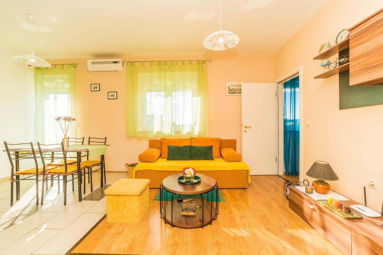 Apartments Matilda Sukošan Buitenkant foto