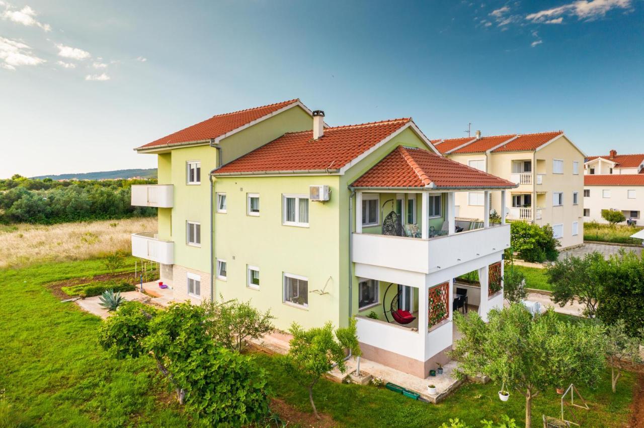 Apartments Matilda Sukošan Buitenkant foto